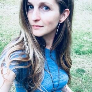 Meet your Posher, Amie